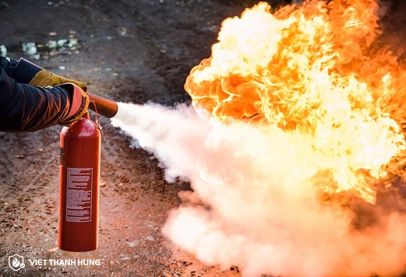 Bình co2 chữa cháy gì