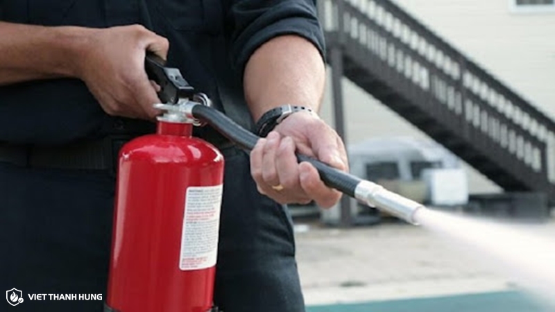 Hướng dẫn sử dụng bình chữa cháy CO2 đúng cách