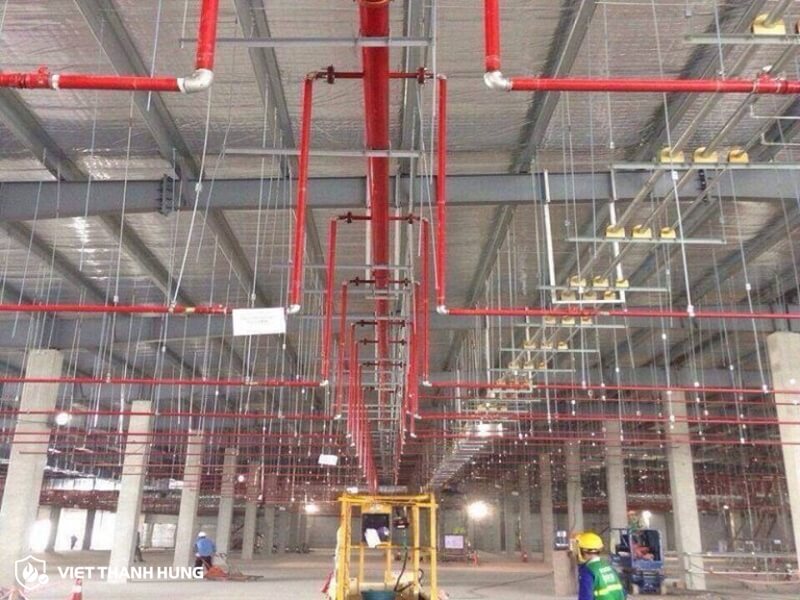 Yêu cầu an toàn PCCC đối với nhà xưởng nhiều tầng có kết cấu thép mái tôn