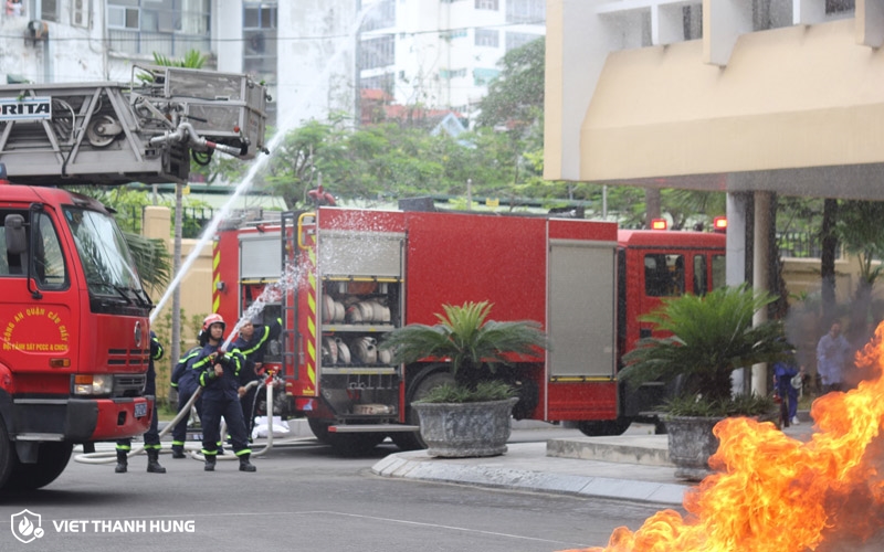 Diễn tập PCCC tại doanh nghiệp phối hợp với lực lượng chức năng