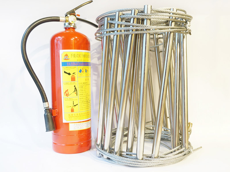 Thang dây inox thoát hiểm